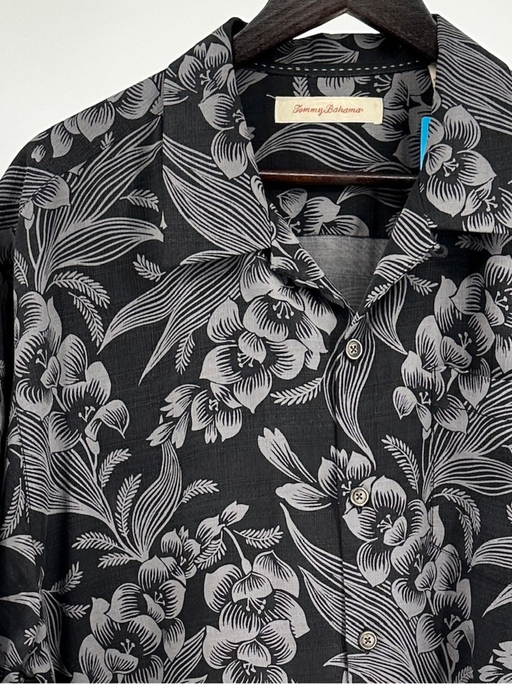 Tommy Bahama 100% Silk Camp Shirt XLT Charcoal Gray Floral Hawaiian Shirt